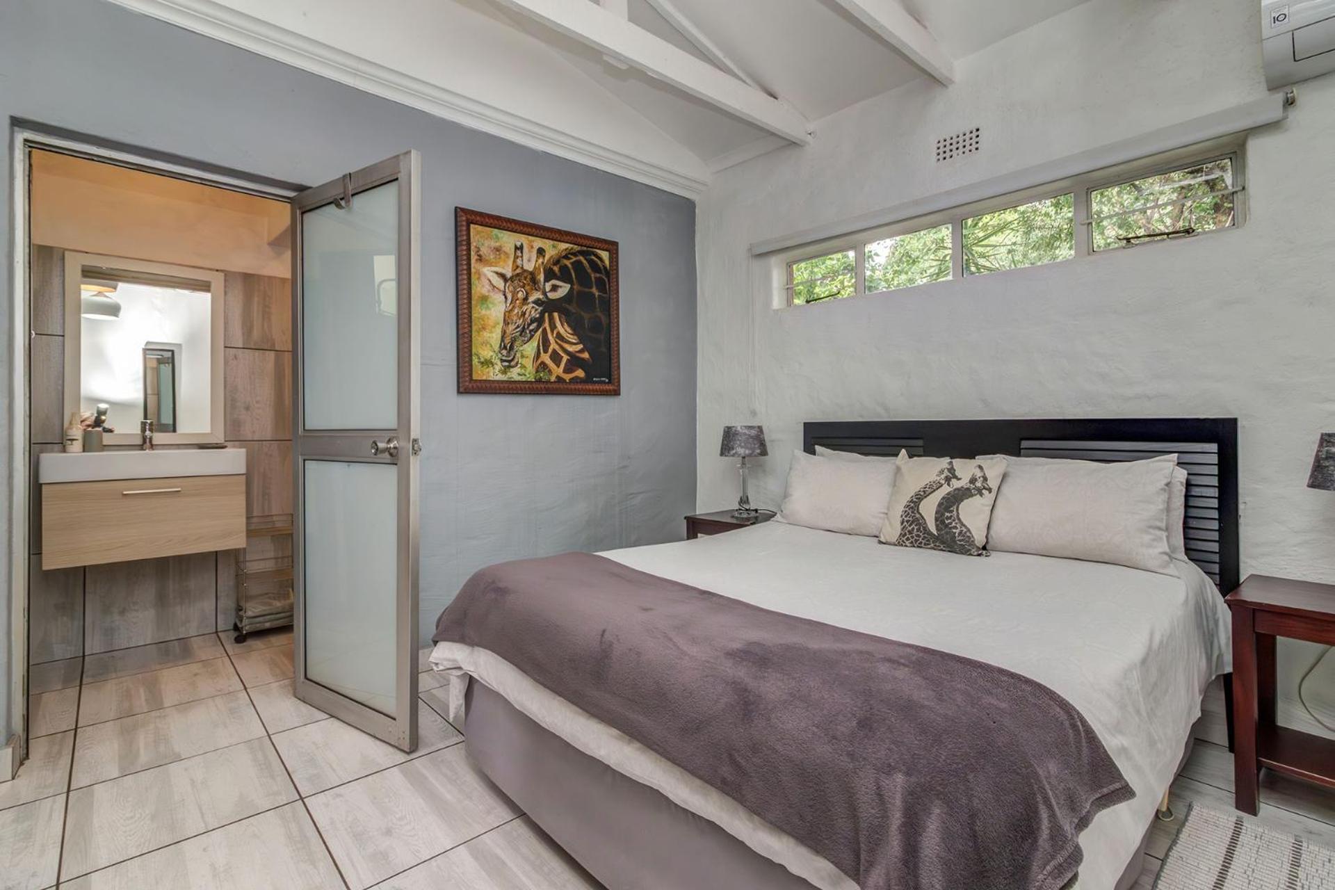 Sitatunga Guest Lodge Йоханесбург Стая снимка